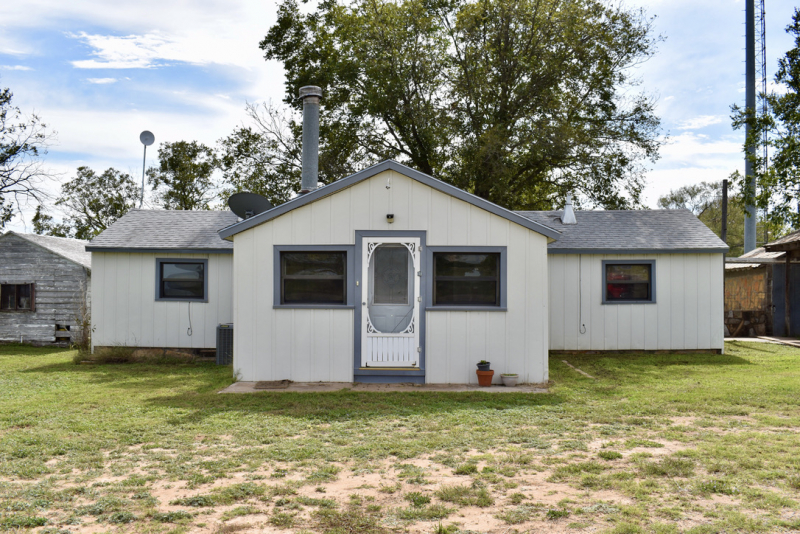286 N. FM 1851