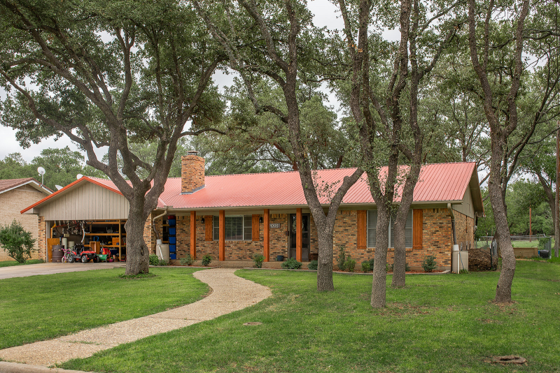 1205 Live Oak