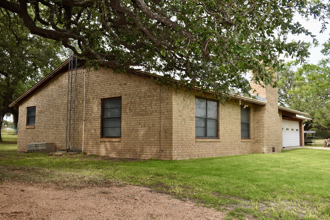 Brick Home on 13.5+/ Acres with a Tank Brady Texas Real Estate
