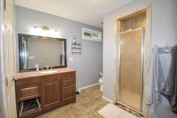 204 W. Victoria (3)