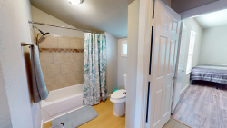 1807 S. Bradley (13)