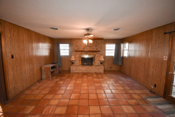 2014 S. Walnut (17)