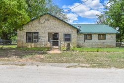 206 W. LiveOak