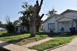 1705 & 1707 Bradley (19)