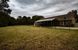 2363 W. Denman (4)