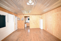 8228 US Hwy 377 (42)