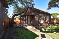 704 S. Bridge St. (34)