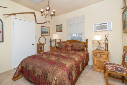 704 S. Bridge St. (35)