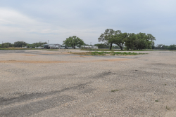 2042 San Angelo Hwy. (5)