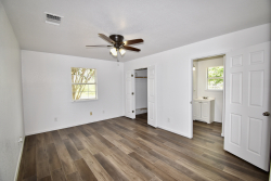 5604 SE 5th (5)