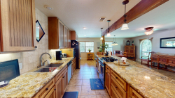 1115 W. 12th St. (8)