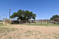 8228 US Hwy 377 (12)
