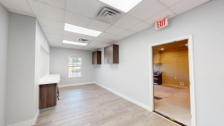 814 W. Broadway (9)