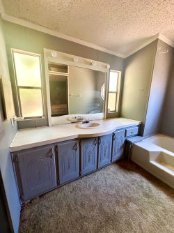 76 Private Road 840 (27)