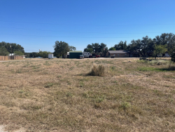 205 S. Loop Dr. (2)