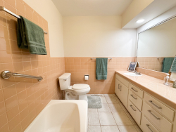 1124 West 6th St. (24)