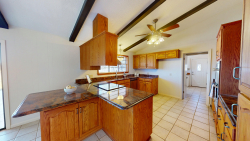 1124 West 6th St. (6)