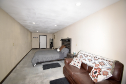 11595 West Farm To Market 2028 (35)