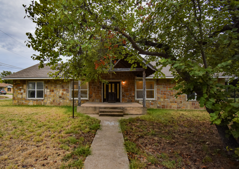 2363 W. Denman